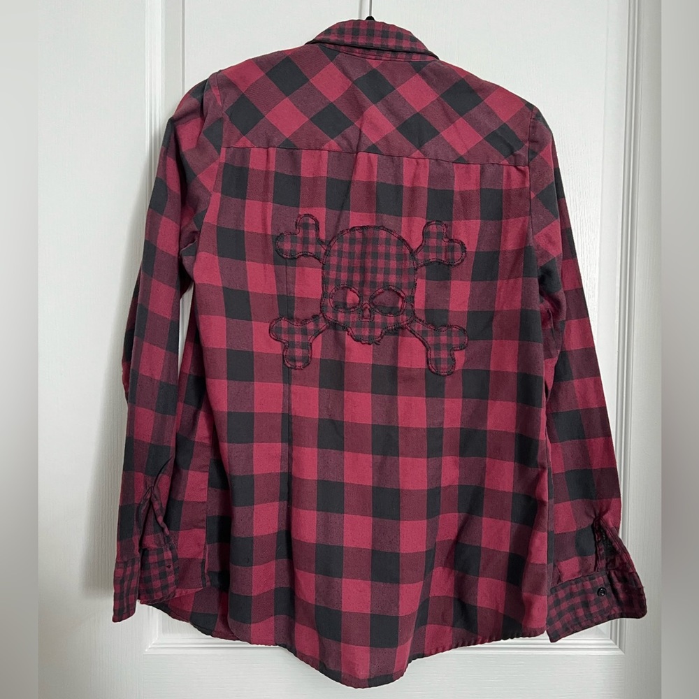 Grunge Hot Topic Button-up with Skull Patchwork🖤